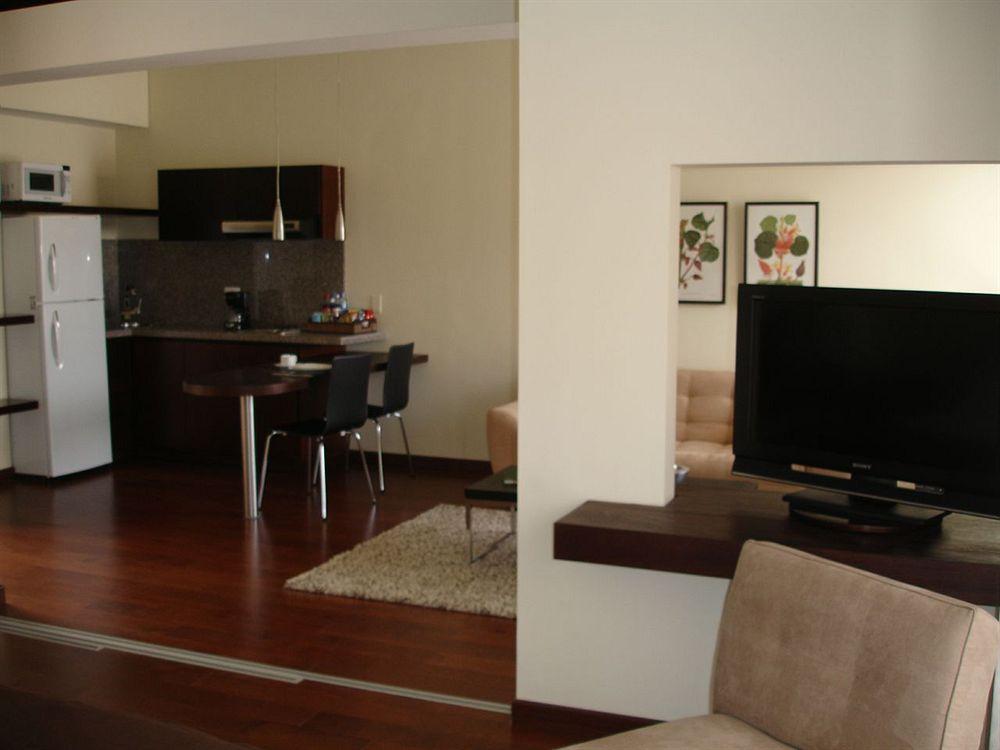 Nico Apartasuites Богота Экстерьер фото